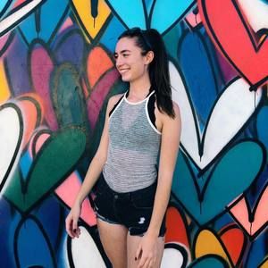 Meet your Posher, Phoebe